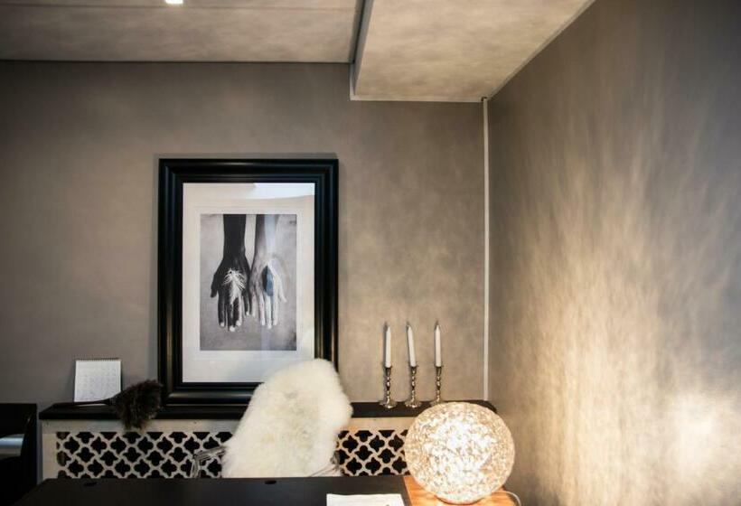 디럭스 룸, Putiikkihotelli Pyynpesä