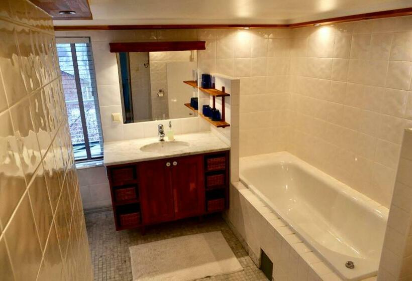 غرفة سوبيريور فردية, Sundets Gård   Bed & Breakfast