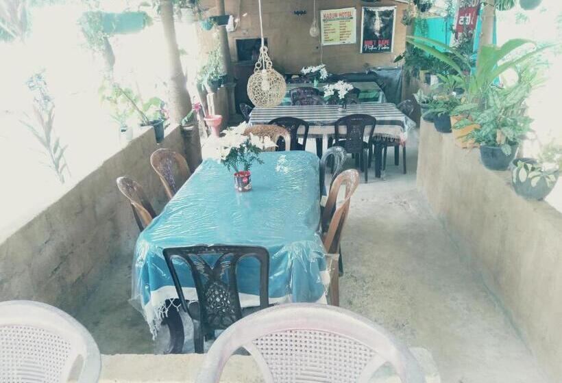 غرفة عائلية, Kasun