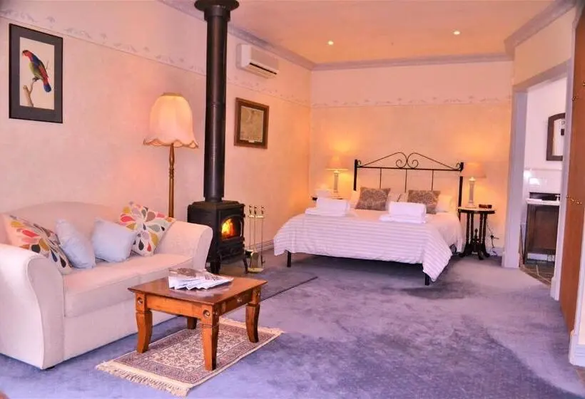 デラックススイート, Bindley House B&b Cottage