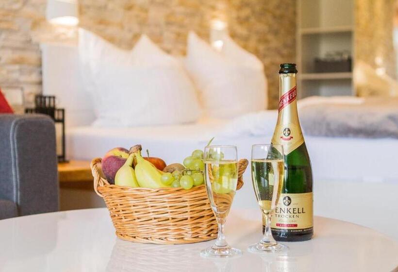 Люкс, Appartementhaus Eifeladventures