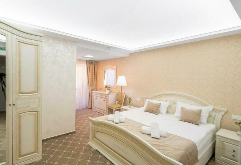 חדר סטנדרט, Carpentiere Arena