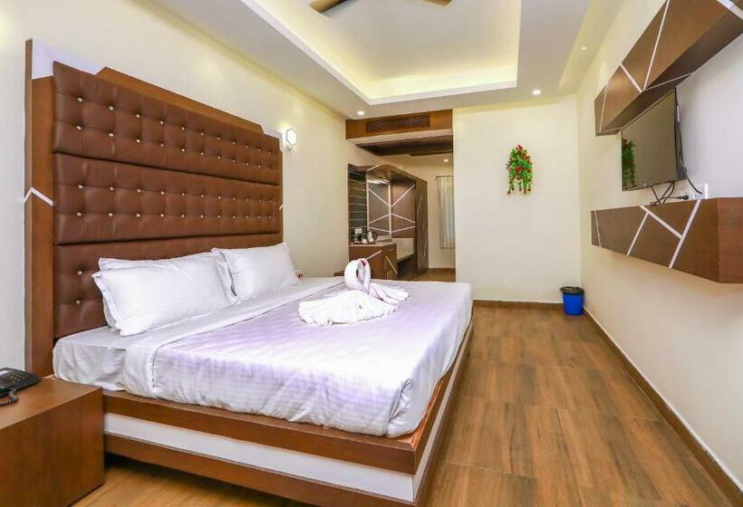 חדר סטנדרט, Cs Empire