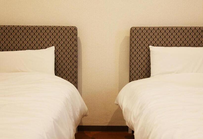 חדר סטנדרט, Okinawa City