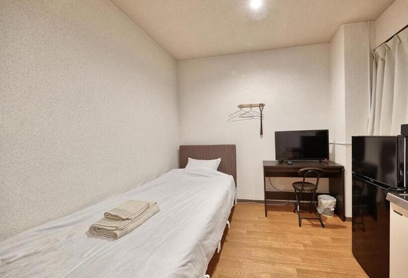 חדר סטנדרט יחיד, Okinawa City