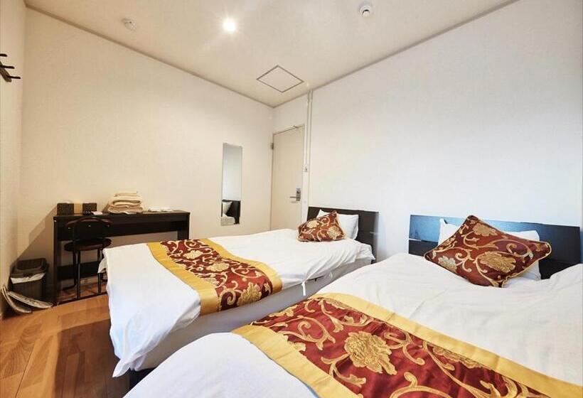 חדר משפחתי דלוקס, Okinawa City