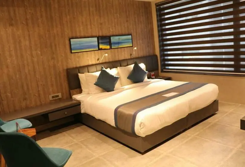 デラックスルーム, The Soni Otel