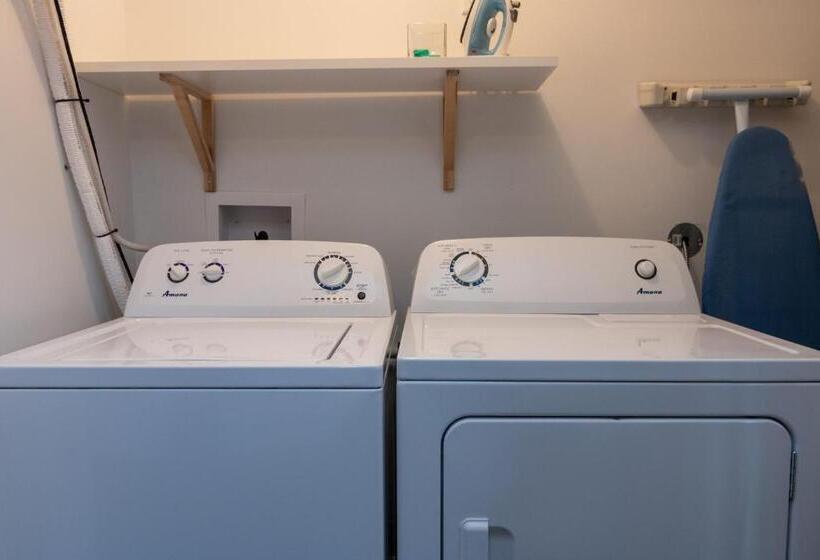 Люкс Ejecutiva 2 Спальни, The Killick Inn & Suites