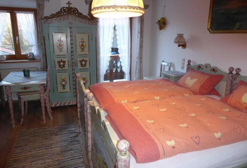 マウンテンビュースタンダードルーム, Haus Bamberger