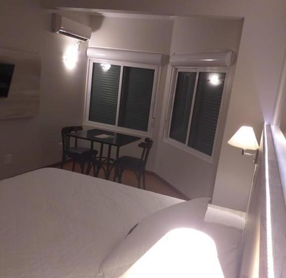 غرفة ديلوكس, Solaris