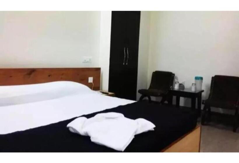 豪华房间, Wonderful Stay At The Mall Road