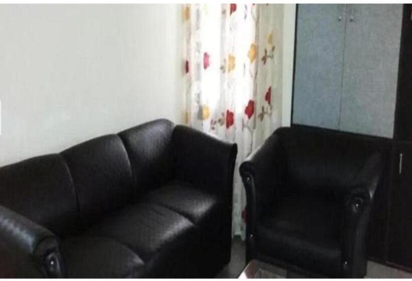 豪华房间, Wonderful Stay At The Mall Road