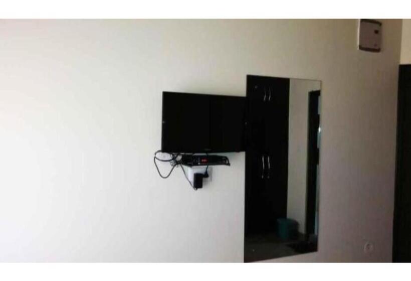 豪华房间, Wonderful Stay At The Mall Road