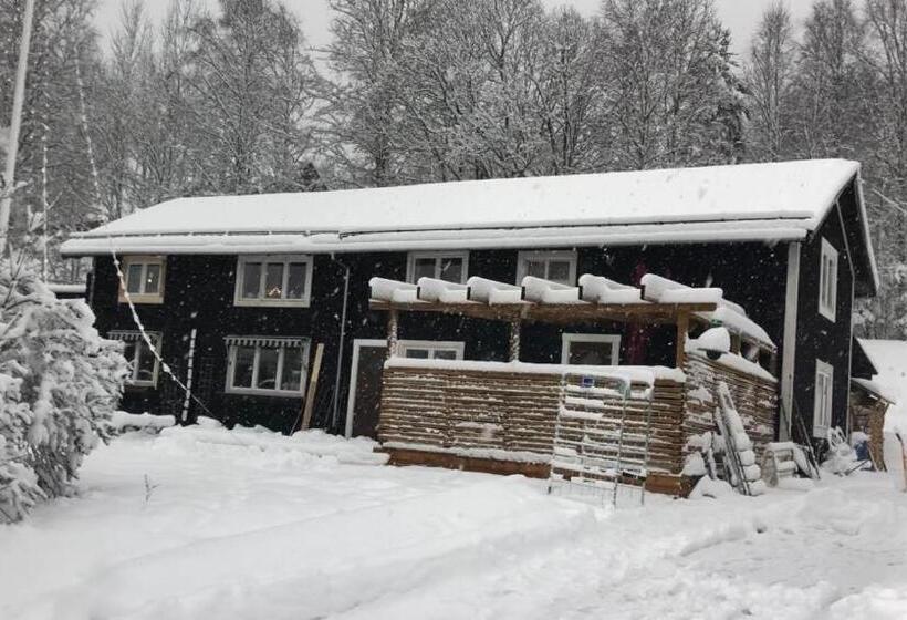 Трехместный Номер Классика, Bondasgården Soul And Food