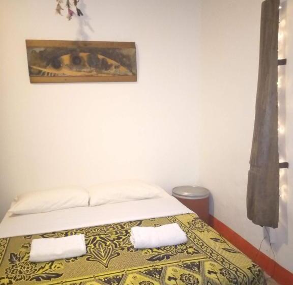 غرفة قياسية, Hostal Macondo Inn