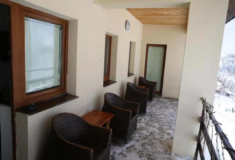 سوئیت با تخت بزرگ, Cabana Restaurant Terra