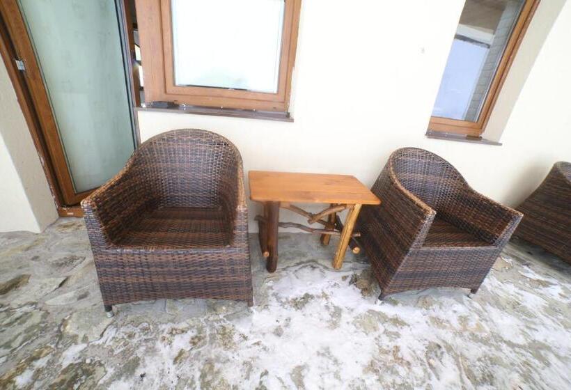 سوئیت با تخت بزرگ, Cabana Restaurant Terra