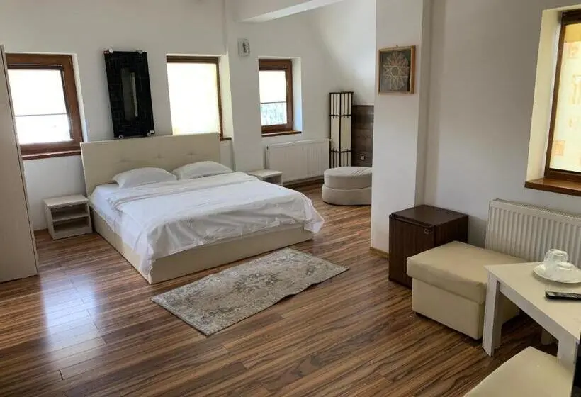 سوئیت با تخت بزرگ, Cabana Restaurant Terra