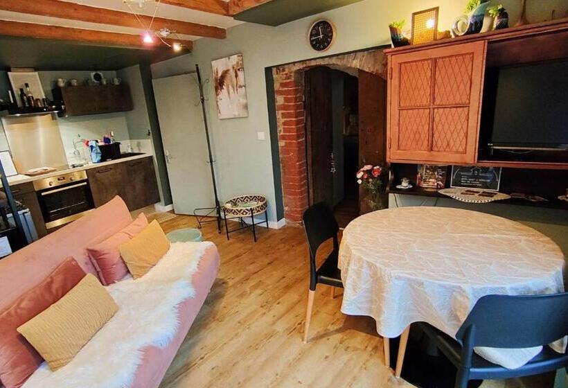 带1个卧室的带阳台的公寓, Les Rêves D églantine Et D Augusta Chambres Et Gîtes