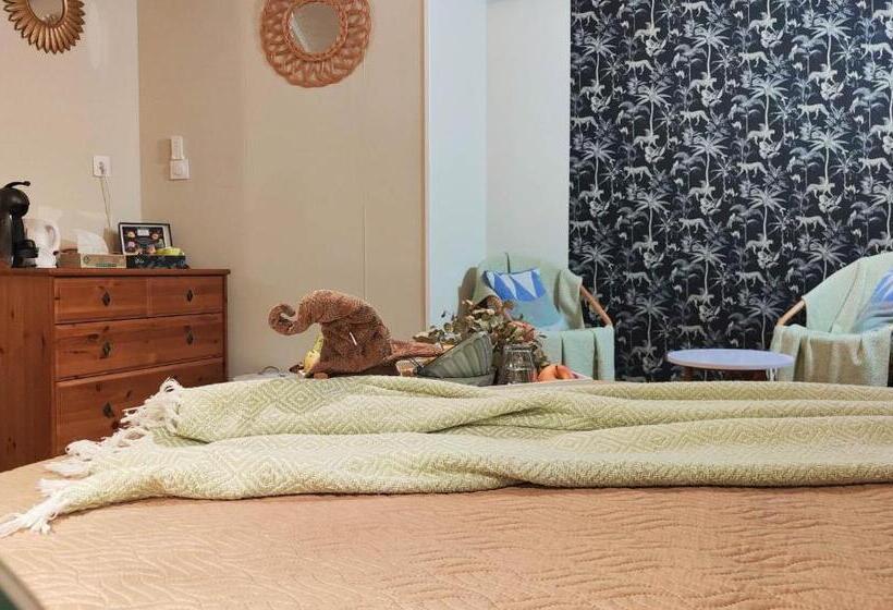 家庭间, Les Rêves D églantine Et D Augusta Chambres Et Gîtes