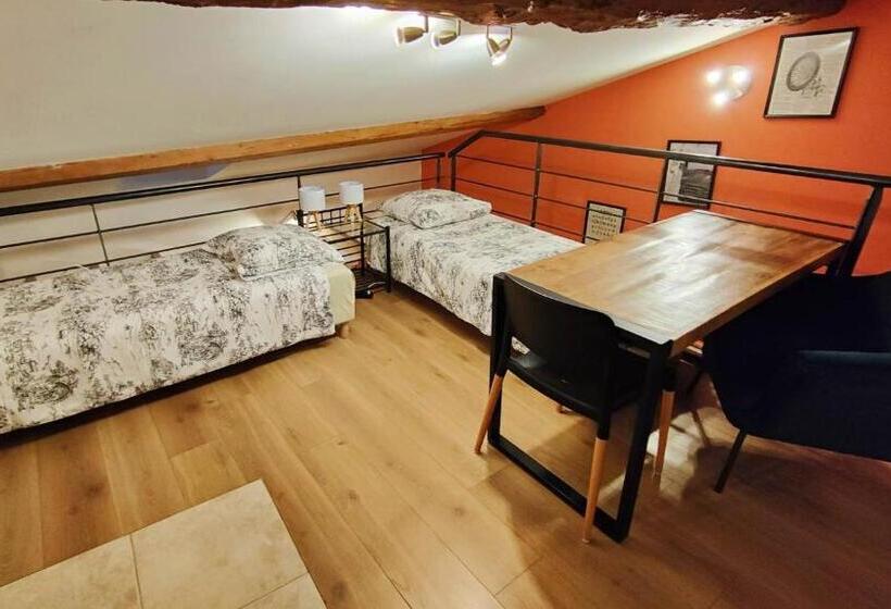 标准间, Les Rêves D églantine Et D Augusta Chambres Et Gîtes