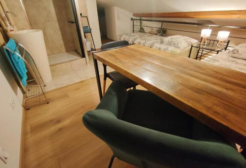 标准间, Les Rêves D églantine Et D Augusta Chambres Et Gîtes