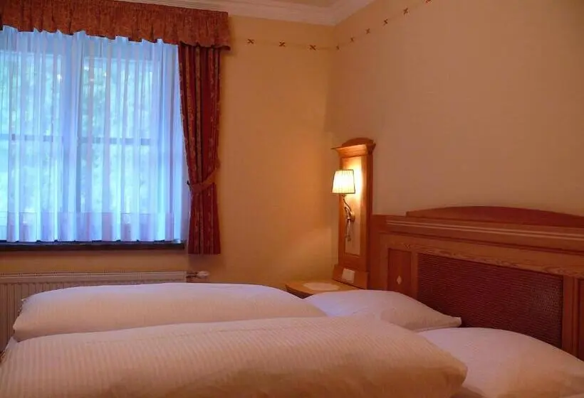 スタンダードルーム, Gasthof Pension Zur Klause