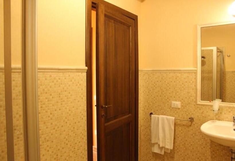 דירת חדר נוף לבריכה, Agriturismo Borgo Umbro