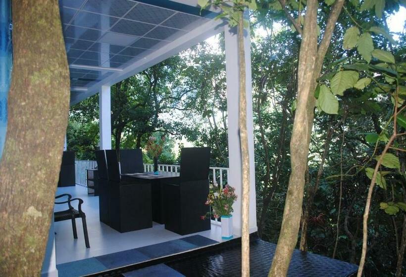 غرفة قياسية سرير كينج, Glass Rooms Accommodations Adam S Peak