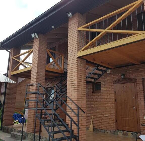 דירת שני חדרים, Pryvatna Sadyba Tviy Kut