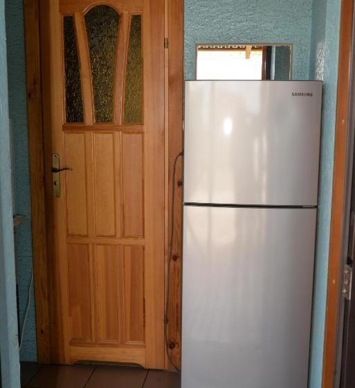 סוויטה משפחתית, Pryvatna Sadyba Tviy Kut