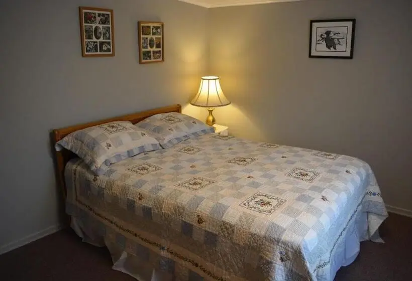 バス共有のスタンダードルーム, Out East B&b