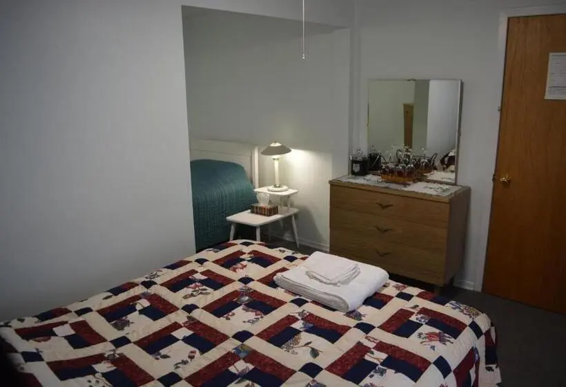浴室共有ファミリールーム, Out East B&b