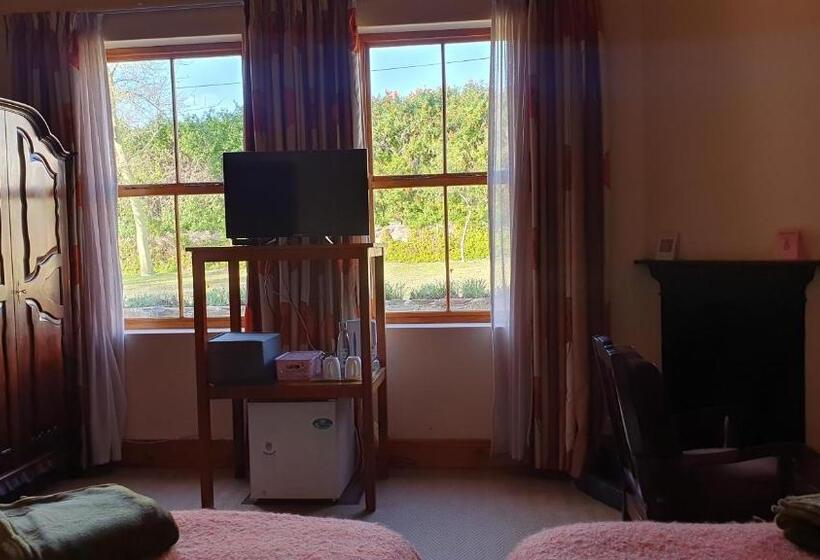 スタンダードルーム, Angler And Antelope Guesthouse