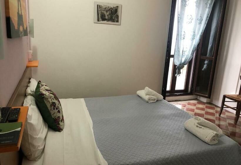 バルコニー付きスタンダードルーム, B&b L'alba