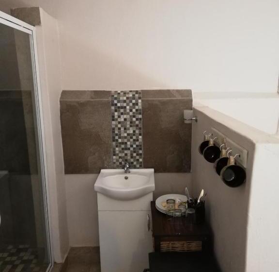 إستديو عائلى, Perdehoek Venue