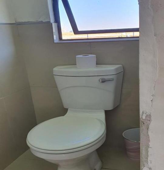 جناح عائلي, Perdehoek Venue