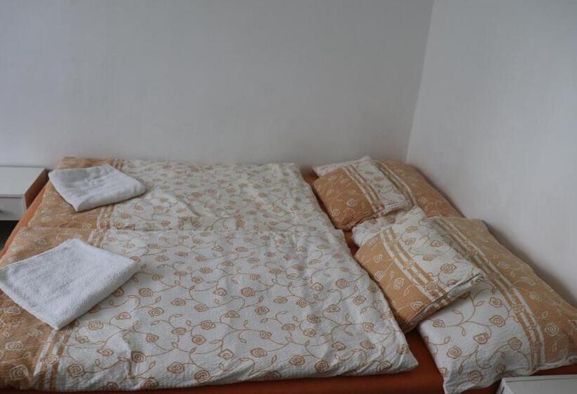 4인용 스탠다드 룸, U Nádraží Lanžhot