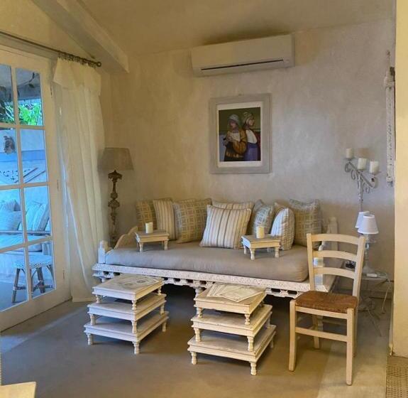 סוויטה, Villa Caprichosa Boutique Hotels