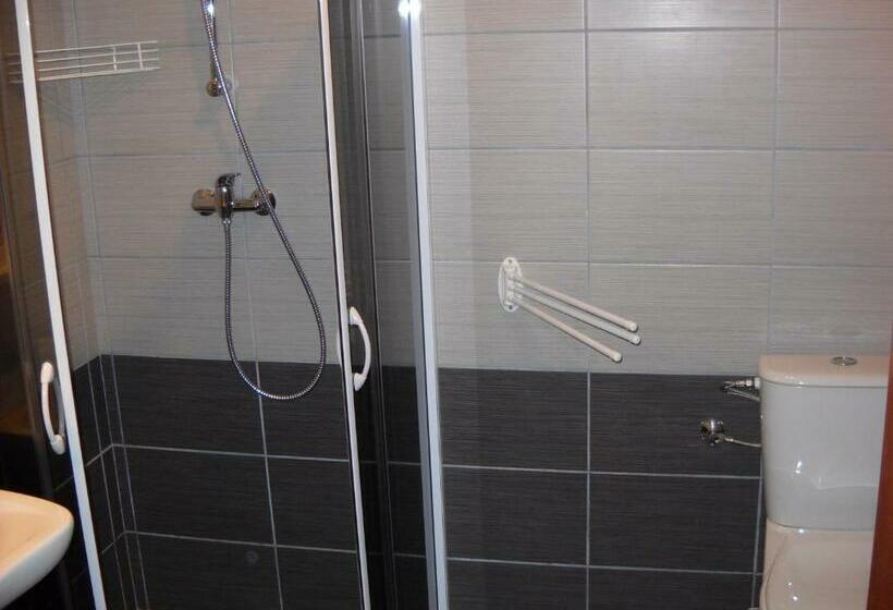 スタンダードトリプルルーム, Penzion A Motobar Bravantice