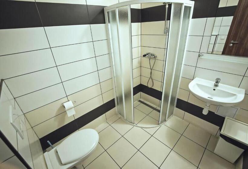 חדר סטנדרט לארבעה, Penzion Kratochvíl