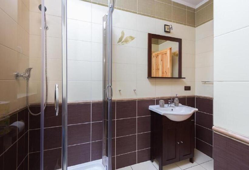 סוויטה עם מרפסת, Penzion Sabina