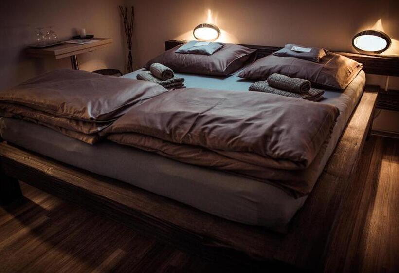 スイート, Penzion Víno Hruška