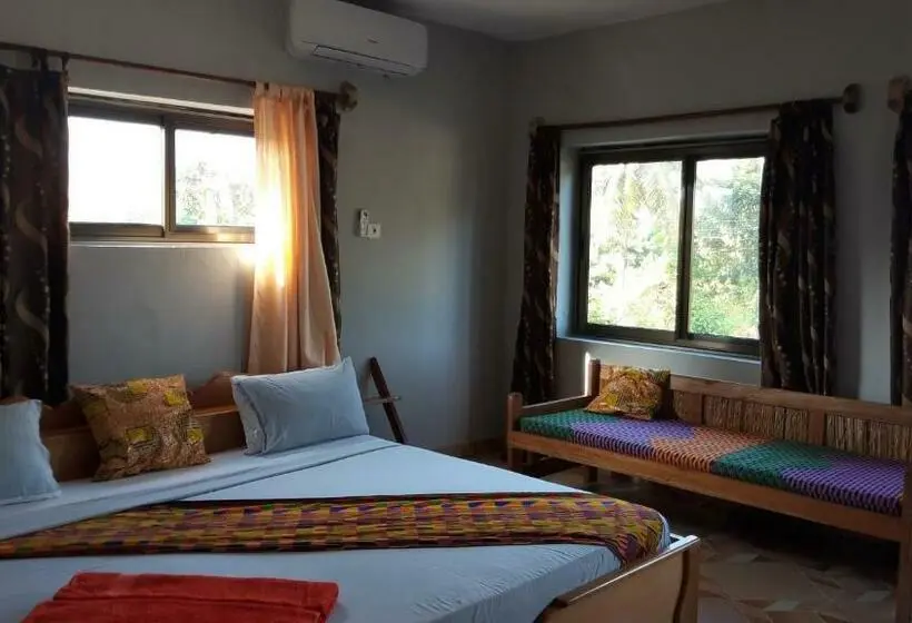 Suite Kingsize Bett, Afiki
