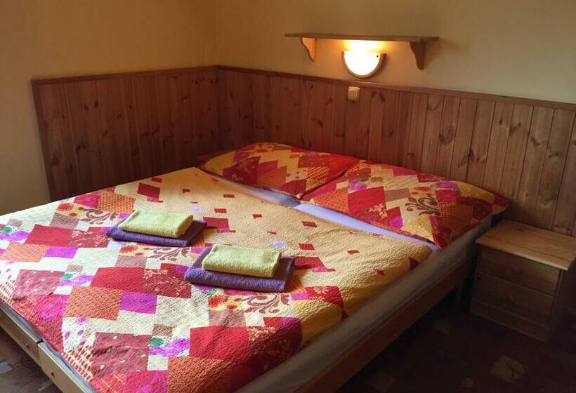 Номер Стандарт Трехместный, Pension Horske Zatisi