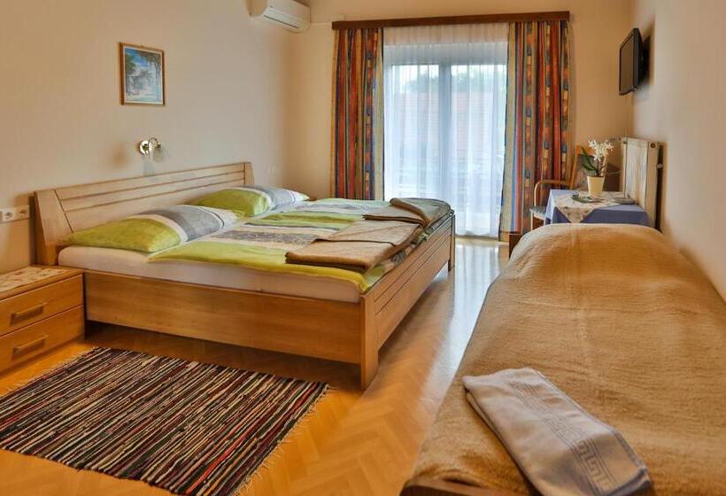 家庭间, Gasthof Bader