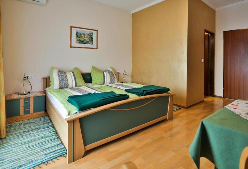 标准间带阳台, Gasthof Bader