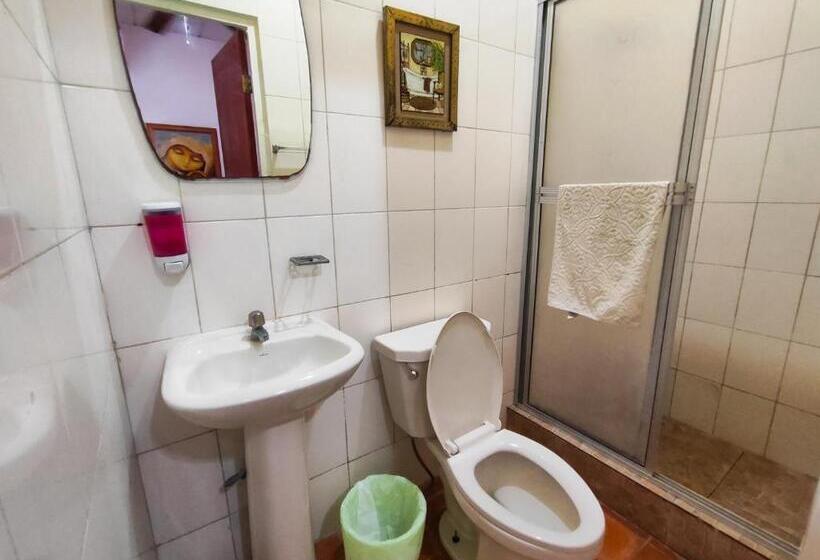 패밀리 룸, Las Catalinas Anton Panama