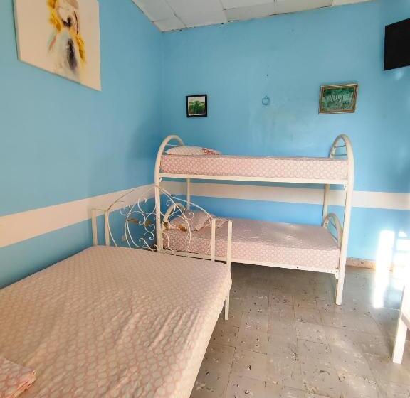 디럭스 패밀리 룸, Las Catalinas Anton Panama