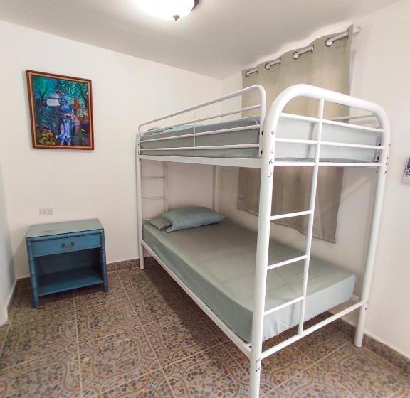 패밀리 룸, Las Catalinas Anton Panama